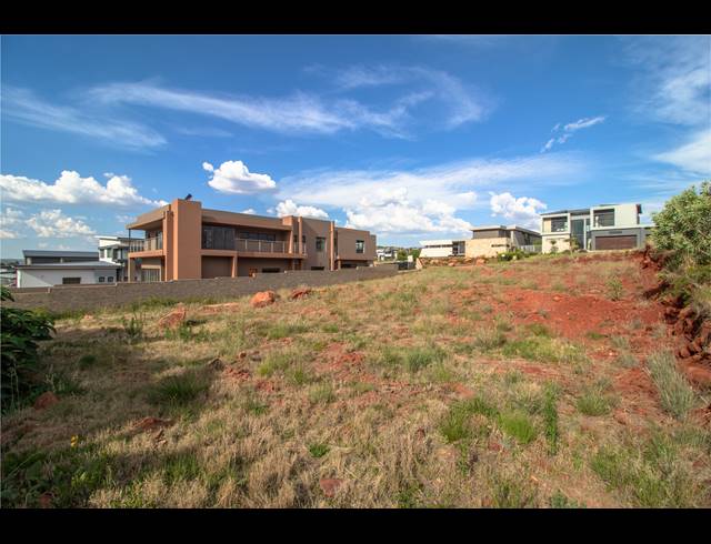 880M² VACANT LAND FOR SALE IN EYE OF AFRICA ESTATE